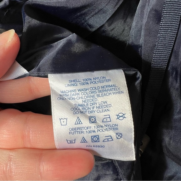 Land’s End Lightweight Rain Jacket - Picture 7 of 10